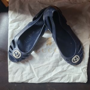 Gucci rubber shoes size 12 kids